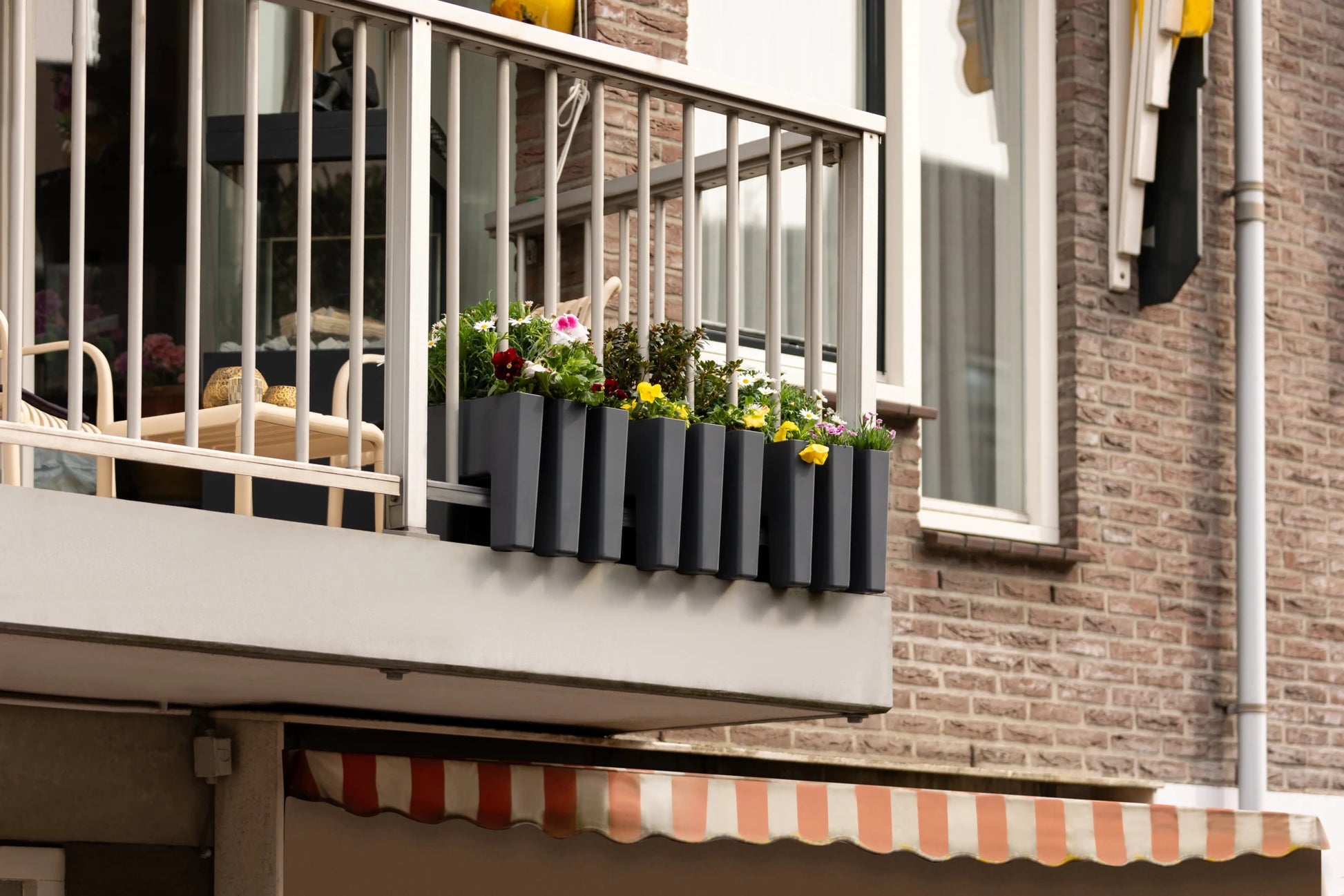 GreenUp Balkon Plantenbak - Antraciet - plantenbak voor een groen balkon Vercony