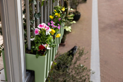 GreenUp Balkon Plantenbak - Olijfgroen - plantenbak voor een groen balkon Vercony